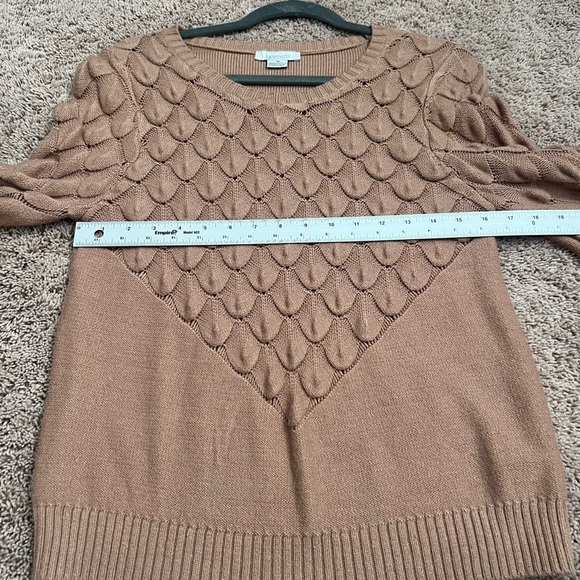 Anthropologie Lucy Paris joia scalloped sweater medium beige tan neutral - Picture 7 of 17
